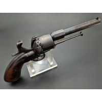 Armes de Poing REVOLVER LEFAUCHEUX Modèle 1854 MARINE SUEDOISE Calibre 12mm à Broche - France second Empire {PRODUCT_REFERENCE} 