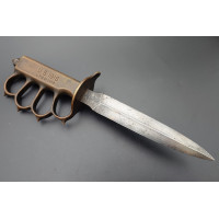 Militaria COUTEAU POIGNARD DE TRANCHEE US 1918 TRENCH KNIFE - USA PREMIERE GUERRE MONDIALE {PRODUCT_REFERENCE} - 1