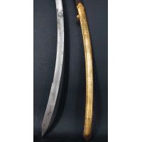 Armes Blanches SABRE DE LUXE D'OFFICIER DE HUSSARD SUR LE MODÈLE DES SABRES DE RÉCOMPENSE DE LA MANUFACTURE DE VERSAILLES - FRAN