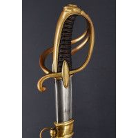 Armes Blanches SABRE OFFICIER DE CAVALERIE LEGERE MODELE DE L'AN IX MONTURE A LA CHASSEUR - FRANCE Ier EMPIRE {PRODUCT_REFERENCE