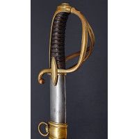 Armes Blanches SABRE OFFICIER DE CAVALERIE LEGERE MODELE DE L'AN IX MONTURE A LA CHASSEUR - FRANCE Ier EMPIRE {PRODUCT_REFERENCE