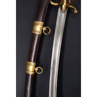 Armes Blanches SABRE OFFICIER DE CAVALERIE LEGERE MODELE DE L'AN IX MONTURE A LA CHASSEUR - FRANCE Ier EMPIRE {PRODUCT_REFERENCE