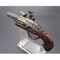 Armes de Poing PETIT PISTOLET DE GOUSSET D'UN OFFICIER DE MARINE TETE D'OISEAU Jh LAMOTTE - FRANCE XVIIIè {PRODUCT_REFERENCE} - 