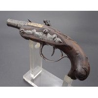 Armes de Poing PETIT PISTOLET DE GOUSSET D'UN OFFICIER DE MARINE TETE D'OISEAU Jh LAMOTTE - FRANCE XVIIIè {PRODUCT_REFERENCE} - 