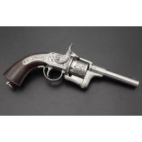 Armes de Poing REVOLVER A SYSTEME EYRAUD BREVET 1858 Saint Etienne Calibre 7mm à Broche - France Second Empire {PRODUCT_REFERENC