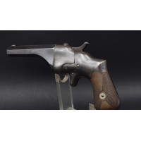 Armes de Poing PISTOLET HAMMOND DERINGER 1866 - 1880 CONNECTICUTS ARMS NAUBUC CALIBRE 44 RF HENRY  8000ex  -  USA XIXè {PRODUCT_