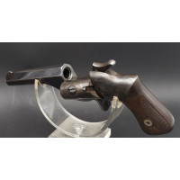 Armes de Poing PISTOLET HAMMOND DERINGER 1866 - 1880 CONNECTICUTS ARMS NAUBUC CALIBRE 44 RF HENRY  8000ex  -  USA XIXè {PRODUCT_