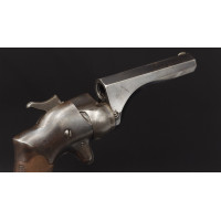 Armes de Poing PISTOLET HAMMOND DERINGER 1866 - 1880 CONNECTICUTS ARMS NAUBUC CALIBRE 44 RF HENRY  8000ex  -  USA XIXè {PRODUCT_