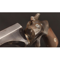 Armes de Poing PISTOLET HAMMOND DERINGER 1866 - 1880 CONNECTICUTS ARMS NAUBUC CALIBRE 44 RF HENRY  8000ex  -  USA XIXè {PRODUCT_