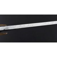 Armes Blanches SABRE DE CAVALERIE LEGERE A LA CHASSEUR MODELE DE L'AN IX Mre IMPERIALE DU KLINGENTHAL MARS 1811 - FRANCE PREMIER