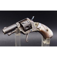 Armes de Poing LUXUEUX REVOLVER DE SAC BULL DOG "PUPPY" CALIBRE 22 COURT  BELGIQUE XIXè {PRODUCT_REFERENCE} - 1