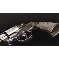 Armes de Poing REVOLVER   COLT MODELE 1895 DE 1907  4,5 pouces  38LC  TARDIF VP  CALIBRE 38 LONG COLT OGIVES 357 -  USA XIXè {PR