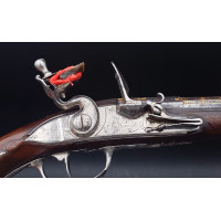 Armes de Poing PISTOLET A SILEX OFFICIER EPOQUE LOUIS XV  PAR PUIFORCAT A PARIS 1756-1775 - FRANCE XVIIIè {PRODUCT_REFERENCE} - 