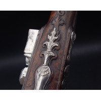 Armes de Poing PISTOLET A SILEX OFFICIER EPOQUE LOUIS XV  PAR PUIFORCAT A PARIS 1756-1775 - FRANCE XVIIIè {PRODUCT_REFERENCE} - 