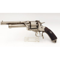 Armes de Poing REVOLVER CIVIL WAR DU COLONEL LE MAT MODELE 1862 A PERCUSSION NUMERO 877 {PRODUCT_REFERENCE} - 1