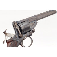 Armes de Poing REVOLVER A SYSTEME DE BRISURE WEBLEY / PRYSE   CALIBRE 38 - 380  VENDU PAR   I. HOLLYS & SONS LONDON - GB XIXè {P