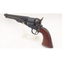 Armes de Poing REVOLVER UBERTI 1861 NAVY FINITION BRONZE AVEC BARILLET GRAVE - ITALIE XXè {PRODUCT_REFERENCE} - 2