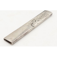 Art du Japon KOZUKA EN ARGENT ACCESSOIRE POUR SABRE JAPONAIS TANTO AIKUCHI WAKIZASHI KATANA - JAPON EDO PERIOD {PRODUCT_REFERENC