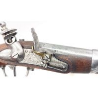 Armes de Poing PISTOLET DE GENDARMERIE MODELE 1822 A SILEX MANUF. ROYALE MAUBEUGE 1824 - FRANCE RESTAURATION {PRODUCT_REFERENCE}