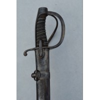 Armes Blanches SABRE DES OFFICIERS DE CHASSEURS A CHEVAL OU LANCIERS EN FER MODÈLE DE L'AN XI  - FRANCE CONSULAT / PREMIER EMPIR