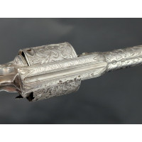 Armes de Poing LUXUEUX REVOLVER FAURE LEPAGE 1872 Calibre 7mm Centrale  Monogramme LIEUTENANT EMILE COLLETA 120è DE LIGNE  -  FR