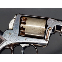 Armes de Poing COFFRET DE REVOLVER DEANE ADAMS  MODELE 1851 ARMOIRIES DE MARQUIS CALIBRE 50 DRAGOON PAR PIRLOT FRERES A LIEGE - 